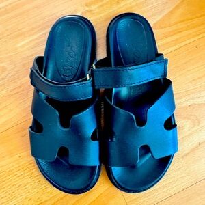 Sweet Peas Handmade Sandals Size 8